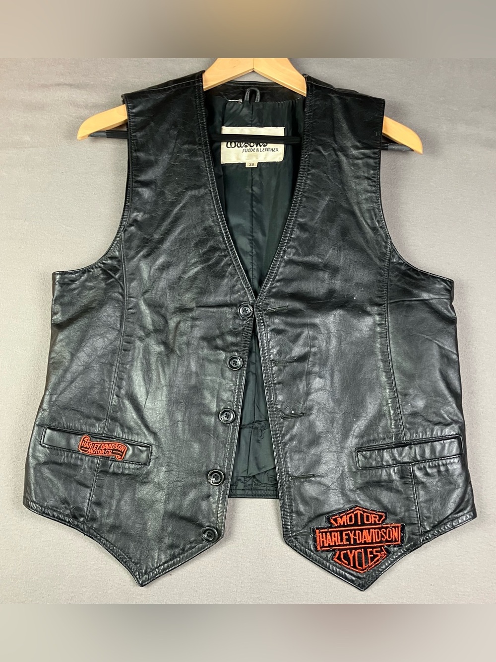 Vintage Wilson’s Leather Biker Vest Black Harley Davidson Patches Size 38 /XS-S.